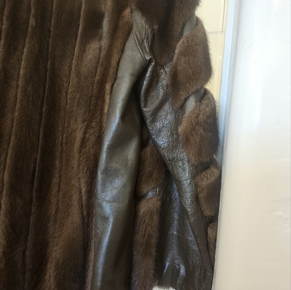 Mink Fur and leather Coat - Picture 7 of 11